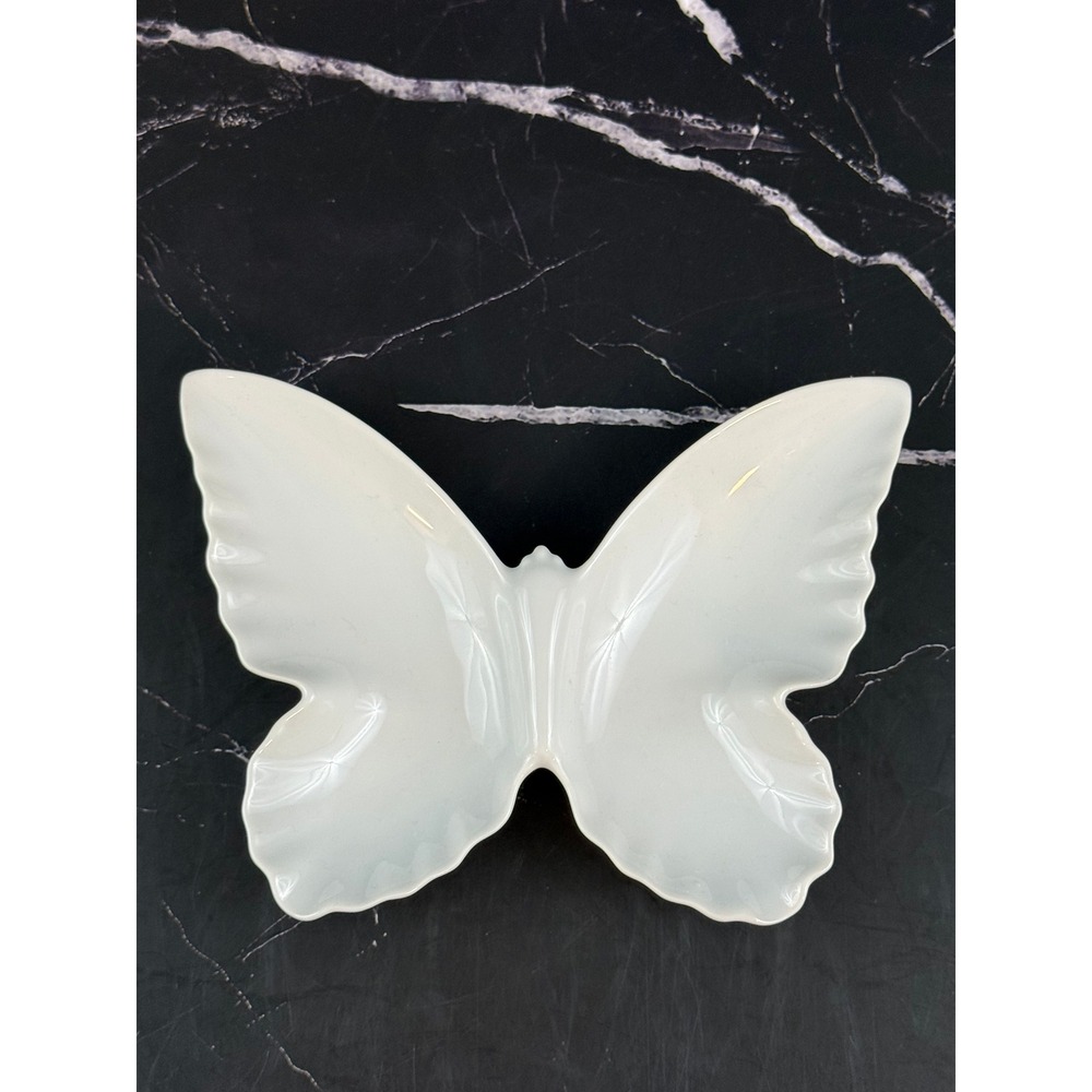 VTG O.M.C. Japan White Porcelaing Butterfly Trinket Jewelry Dish 6X4.5in